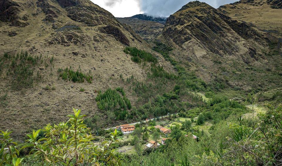 Hospedaje Illariy Yanama Luaran gambar