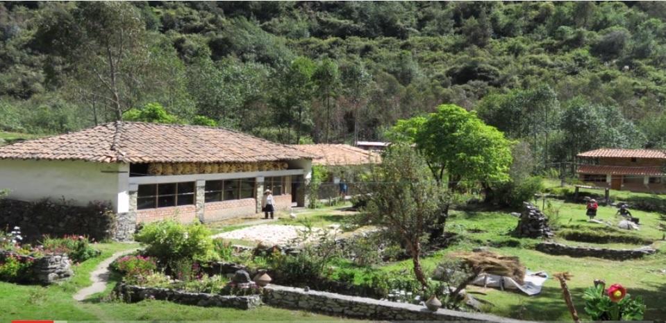 Hospedaje Illariy Yanama Luaran gambar